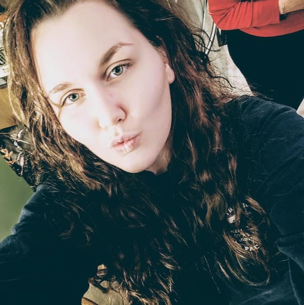Meet your Posher, Sonya